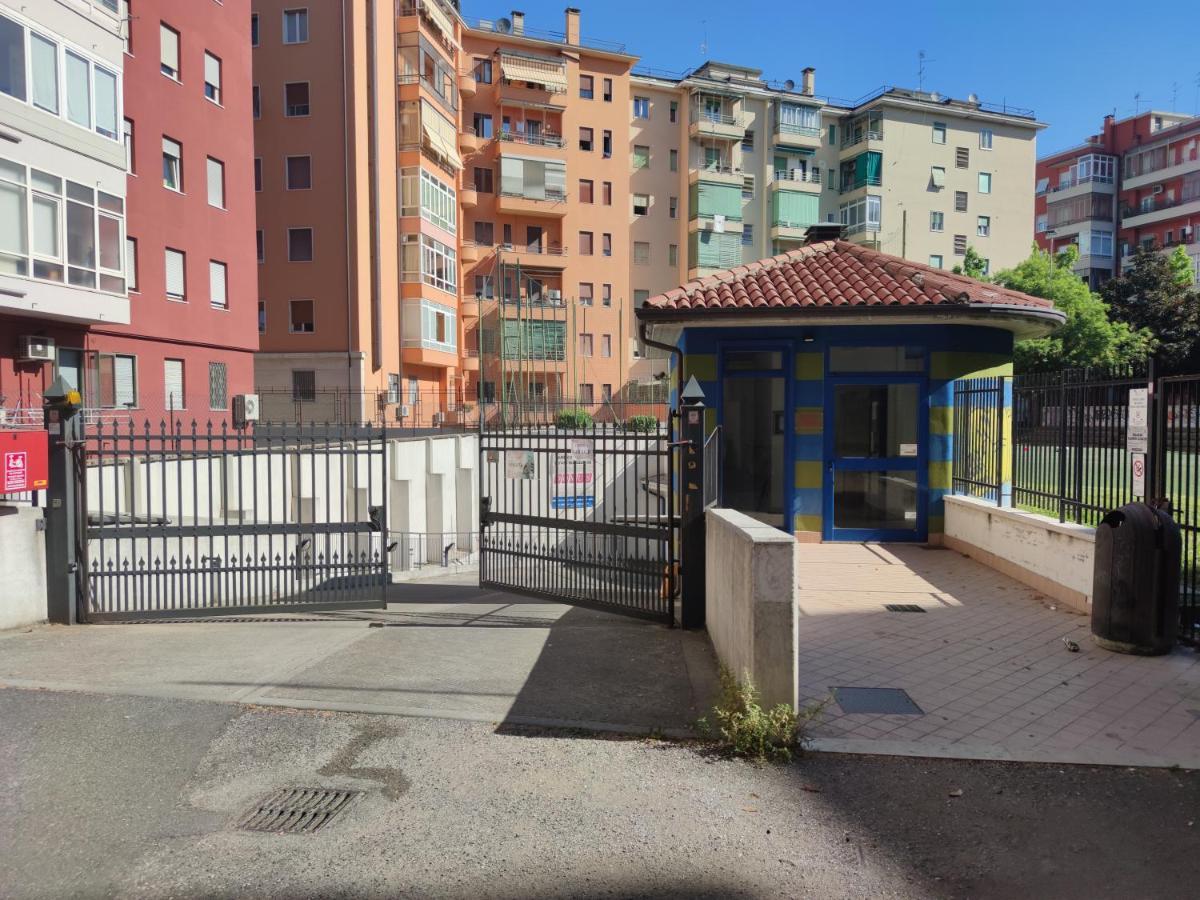 Appartamento Emmerosa, Centro Citta, Parcheggio Verona Exteriör bild