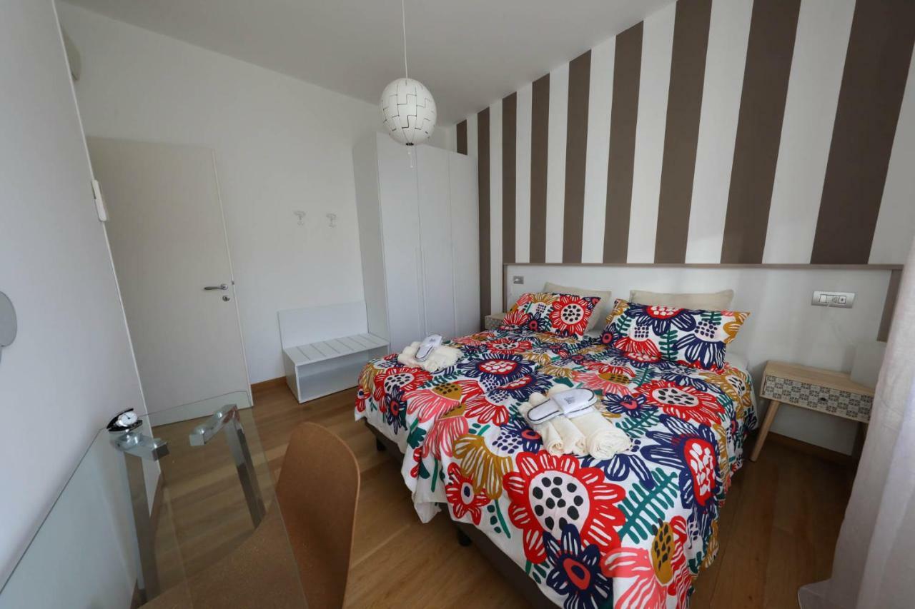 Appartamento Emmerosa, Centro Citta, Parcheggio Verona Exteriör bild